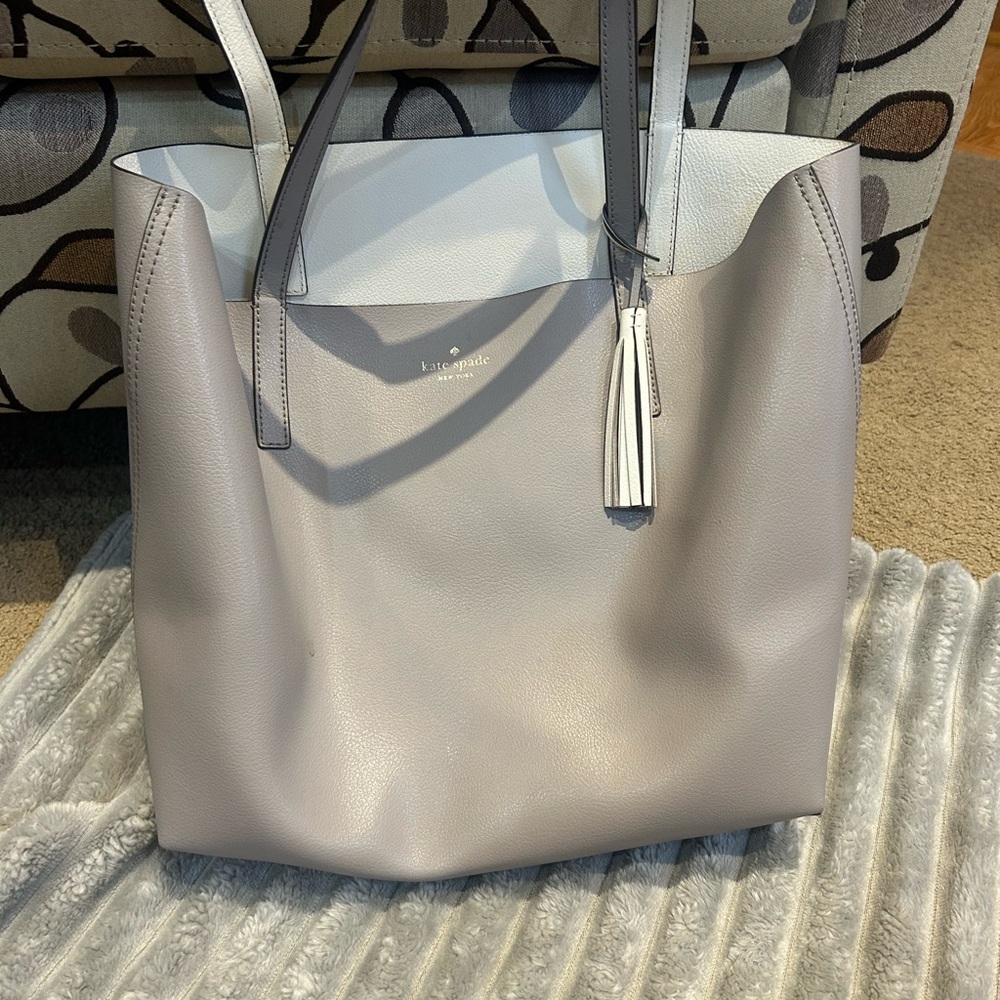 Kate Spade Two-Tone Gray and White Tote